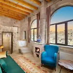 Megaron Cave Cappadocia أورتاحصار
