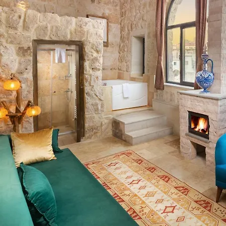 Megaron Cave Cappadocia Hotel *