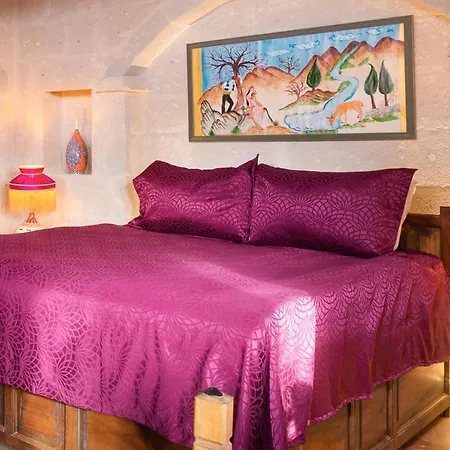 Megaron Cave Cappadocia Hotel *
