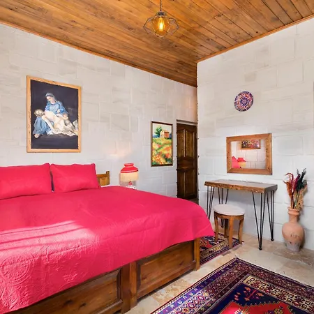 Отель Megaron Cave Cappadocia 5*
