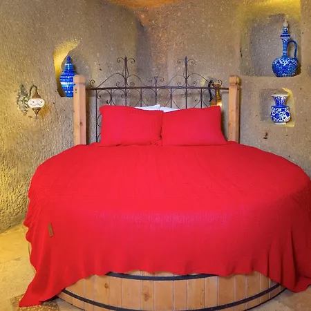 Megaron Cave Cappadocia מלון Ortahisar